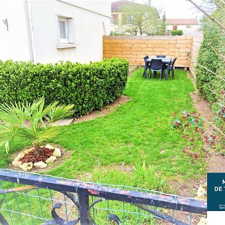 Locations Avec Jardins Privatifs Apartment Bergerac Exterior photo